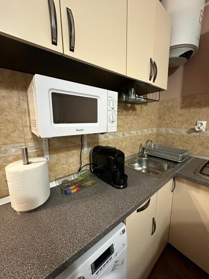 Cozy Apartament Galaţi Exteriör bild