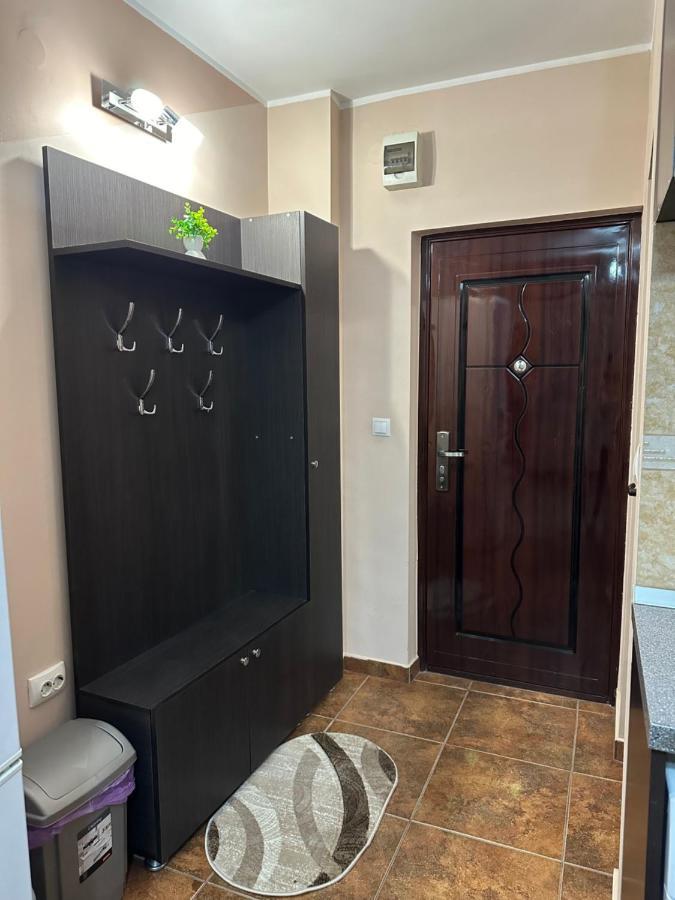 Cozy Apartament Galaţi Exteriör bild